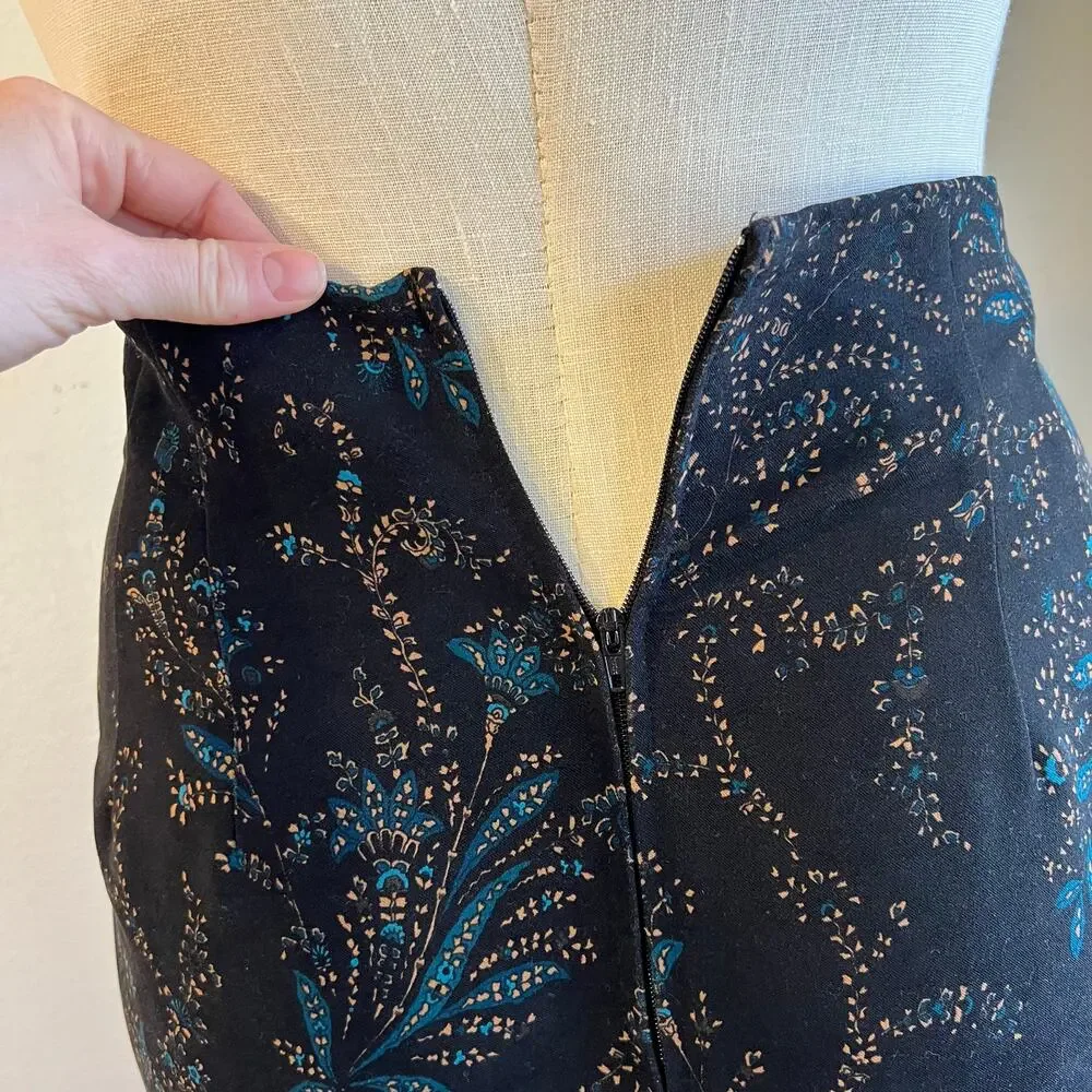 Briggs Vintage 90s Black Turquoise Print Maxi Skirt Size 12 / Medium